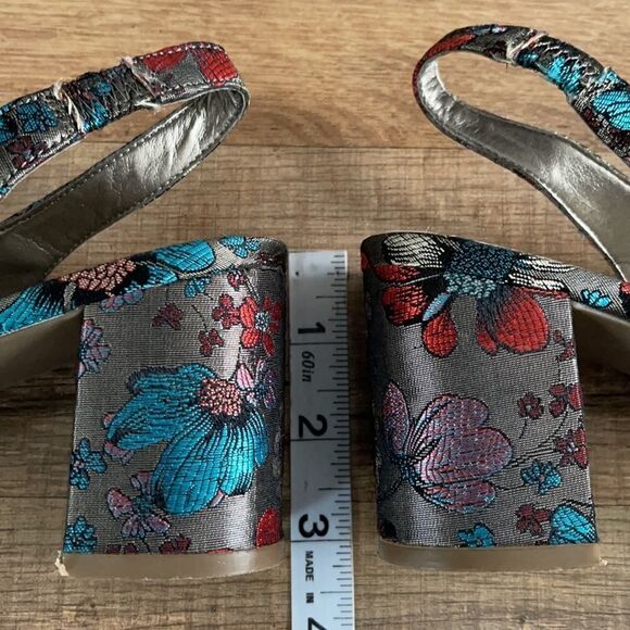 Anne Klein iflex Maurise Floral Sling Back Shoes Sz 7.5 - Picture 11 of 14